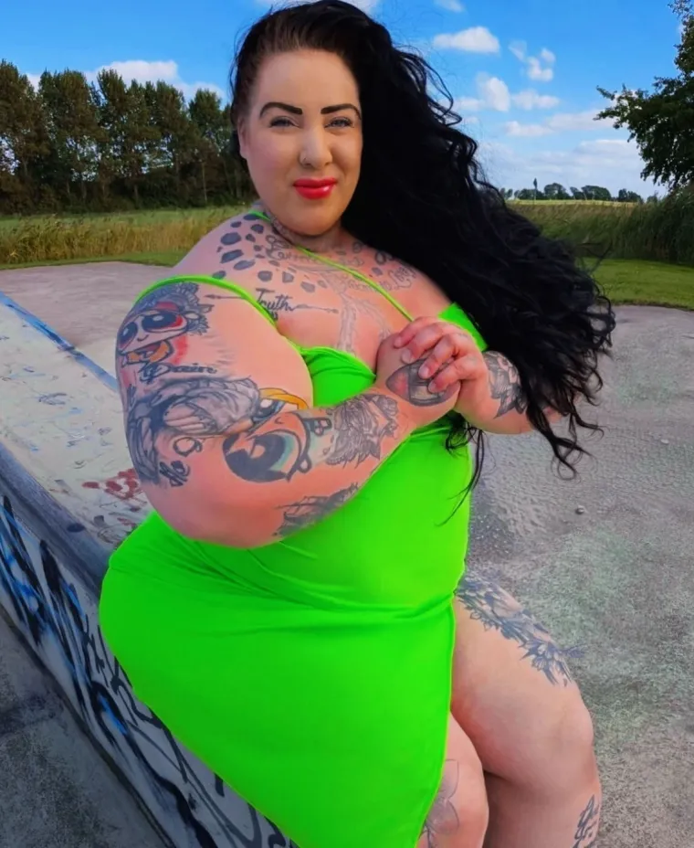 Diže utege kao čačkalice, za razbijanje nema milosti: Zovu je žena Hulk, a ovako je izgledala prije
