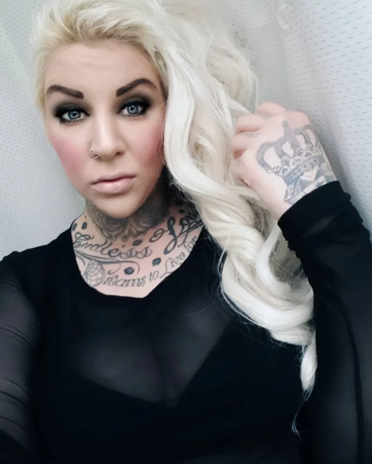 Diže utege kao čačkalice, za razbijanje nema milosti: Zovu je žena Hulk, a ovako je izgledala prije