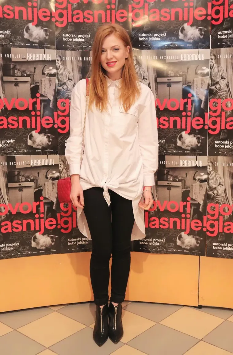 Od femme fatale do obiteljske žene: Prepoznajete li Nata&scaron;u Janjić na fotografijama iz mladosti?