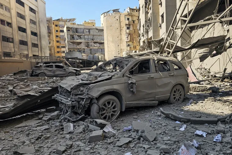 Grad u ru&scaron;evinama, najmanje 11 mrtvih: Pogledajte u &scaron;to se Bejrut pretvorio nakon izraelskih napada