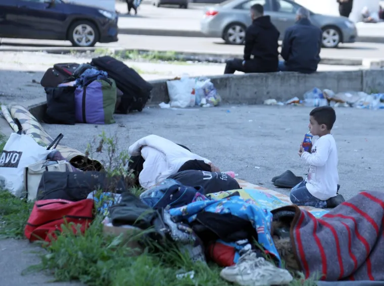 Grad u ru&scaron;evinama, najmanje 11 mrtvih: Pogledajte u &scaron;to se Bejrut pretvorio nakon izraelskih napada