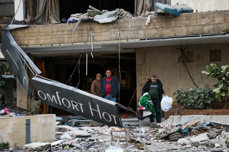 Grad u ru&scaron;evinama, najmanje 11 mrtvih: Pogledajte u &scaron;to se Bejrut pretvorio nakon izraelskih napada