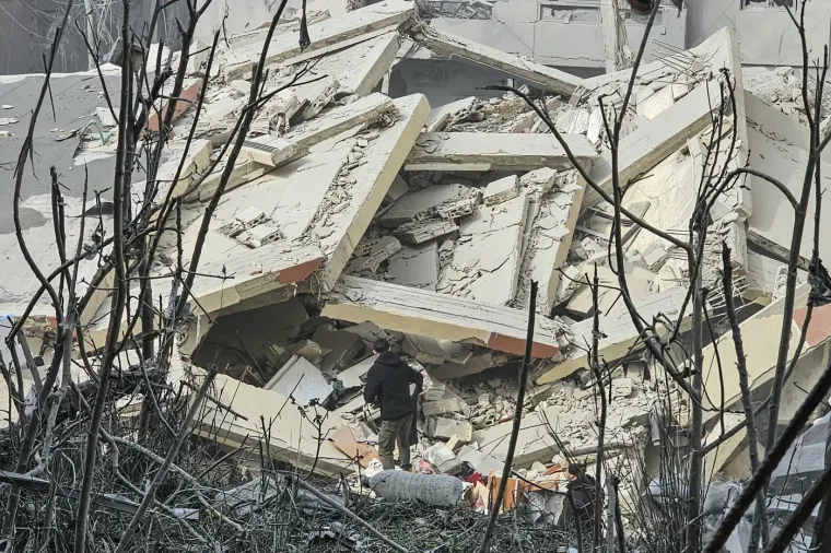 Grad u ru&scaron;evinama, najmanje 11 mrtvih: Pogledajte u &scaron;to se Bejrut pretvorio nakon izraelskih napada
