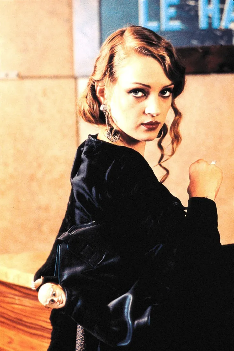 Sjećate li se slavne glumice? Pogledajte kako se Uma Thurman mijenjala kroz godine