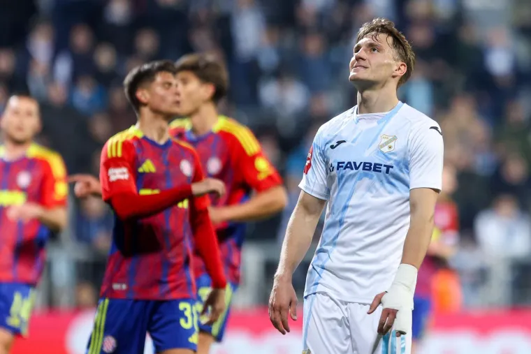 'Rat' na Rujevici: Pogledajte na &scaron;to liči okr&scaron;aj Rijeke i Hajduka, iskre frcaju na sve strane