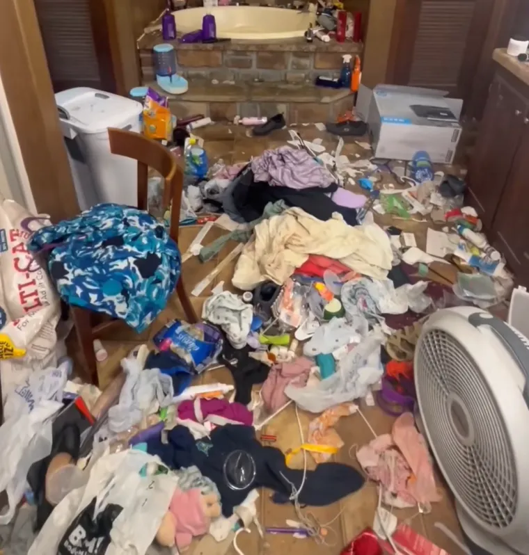 Mladi čistač od prostorija natrpanih smećem do stropa stvara čuda: Rezultati su impresivni