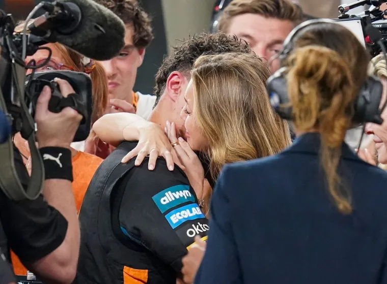 One kradu pažnju u 'paddocku': Evo kako izgledaju zgodne partnerice vozača Formule 1