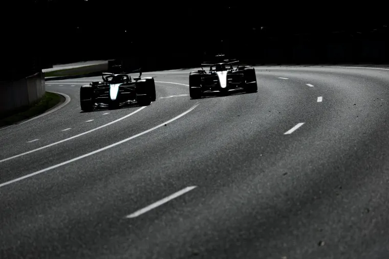 Verstappen izletio sa staze, izgledalo je kao da se bolid zapalio: Helikopter sve nadzirao