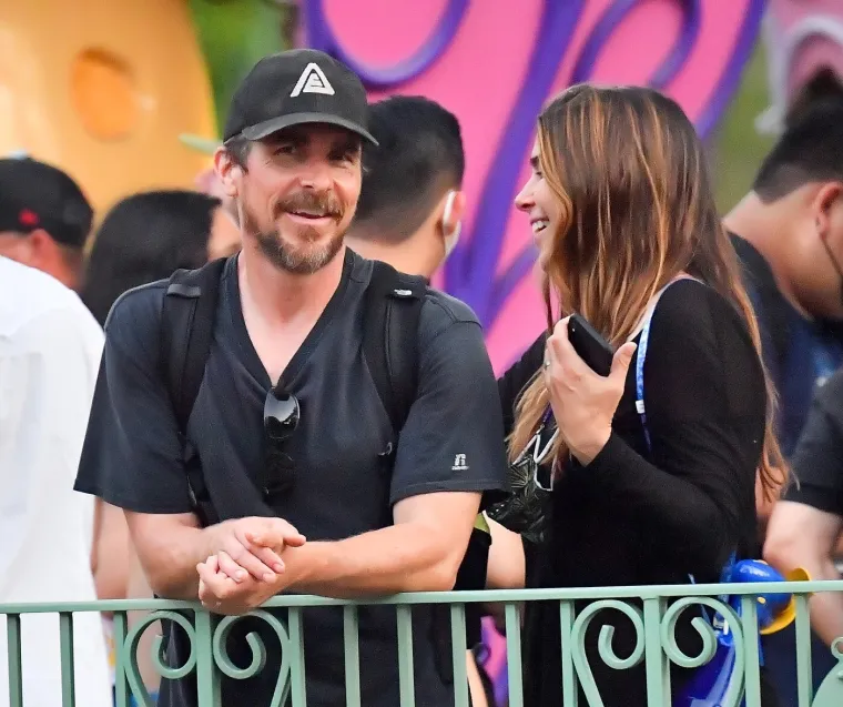 Tko je Srpkinja koja je osvojila Christiana Balea? Sibi Blažić zasjala na crvenom tepihu