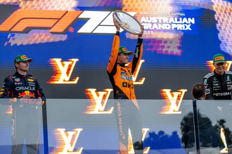 Schumacher leti preko Ferrarija, a vozači su u nevjerici! Kaos kakav se ne viđa često