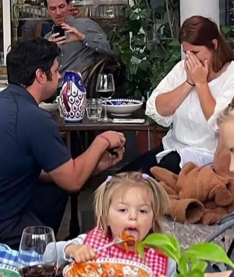 Ove prosidbe ispale su toliko lo&scaron;e da će vam od &scaron;oka pasti brak na oči! Gore stvarno nije moglo