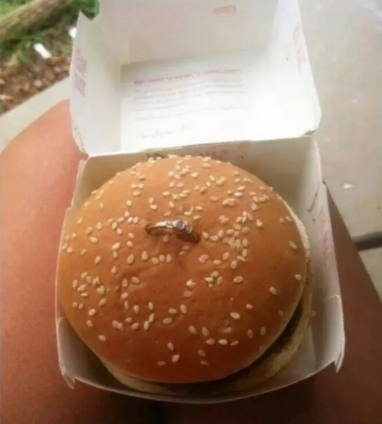 Ove prosidbe ispale su toliko lo&scaron;e da će vam od &scaron;oka pasti brak na oči! Gore stvarno nije moglo