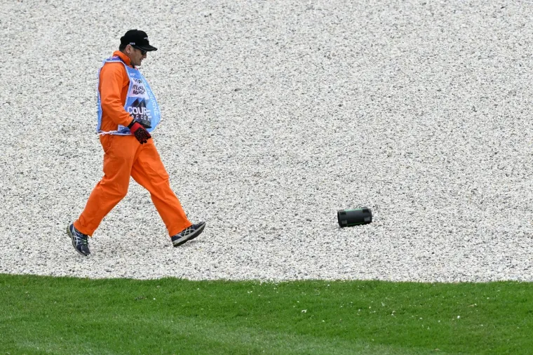 Pogledajte kako je Verstappen opet izletio sa staze: Evo &scaron;to je cinično rekao preko radio veze