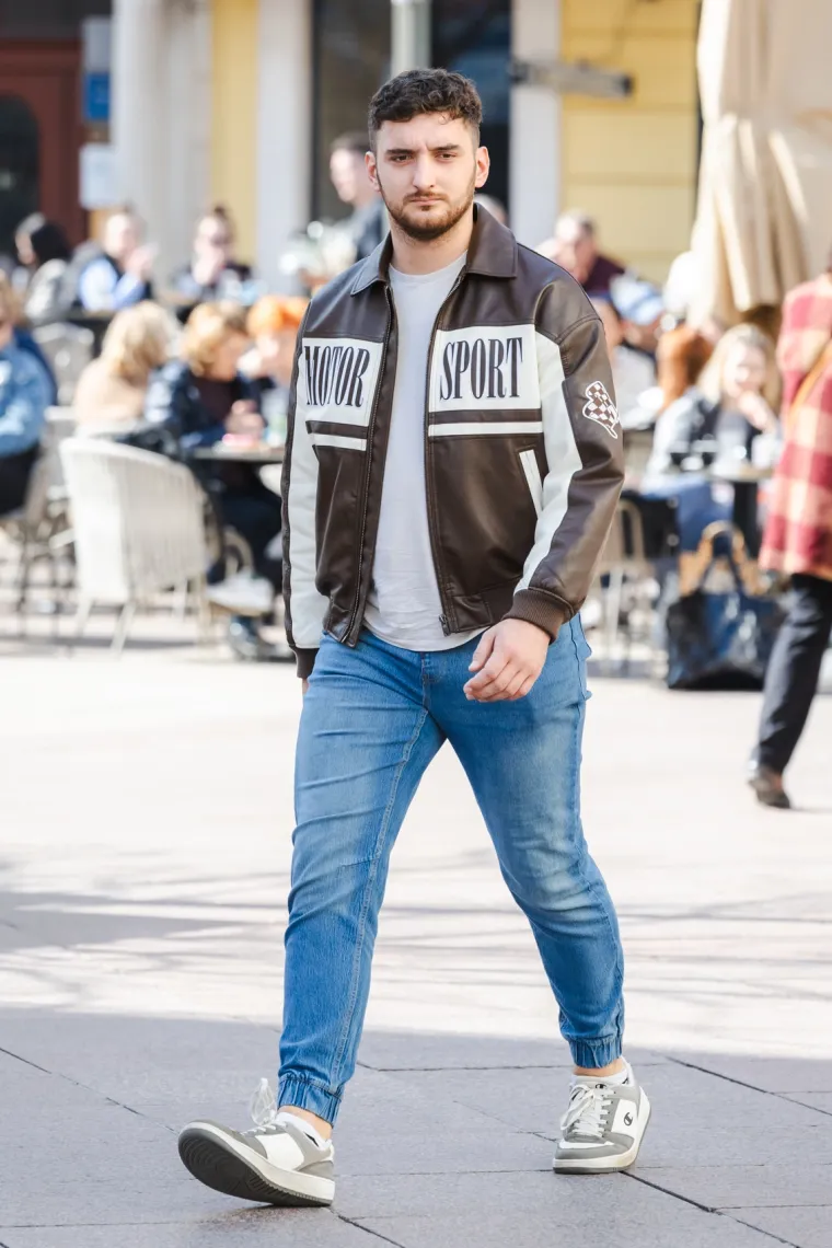 &Scaron;pica u Rijeci nikad vruća: Tri dame u kožnim outfitima zapalile Korzo