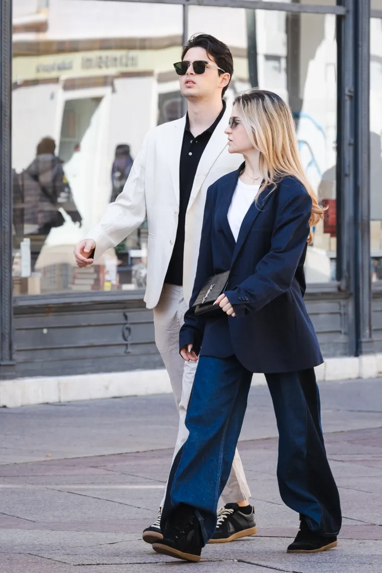 &Scaron;pica u Rijeci nikad vruća: Tri dame u kožnim outfitima zapalile Korzo