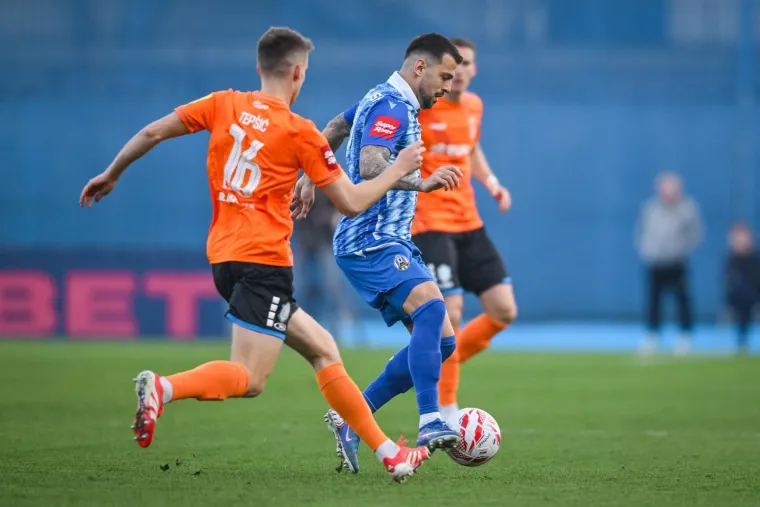 Grozne scene na Maksimiru: Te&scaron;ka ozljeda igrača Varaždina, suigrači se hvatali za glavu