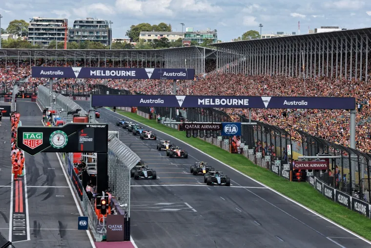 Počela je nova sezona sporta za kojim su svi ludi: Američki glumac ukrao pozornost