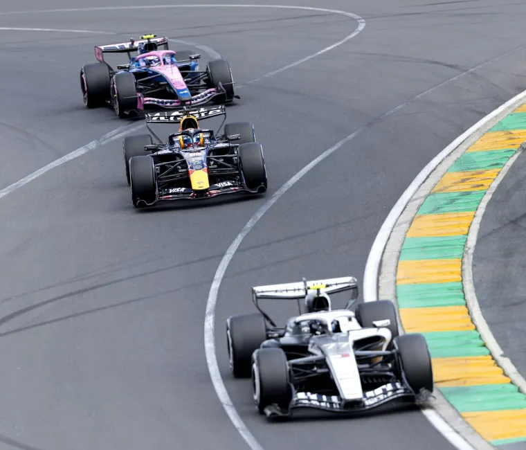 Počela je nova sezona sporta za kojim su svi ludi: Američki glumac ukrao pozornost