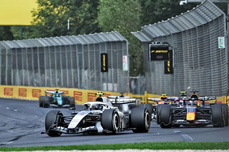 Počela je nova sezona sporta za kojim su svi ludi: Američki glumac ukrao pozornost