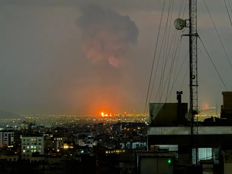 Eksplozije i goleme vatrene kugle, Izraelci prizvali apokalipsu u Teheranu: 'Iran mora pasti!'