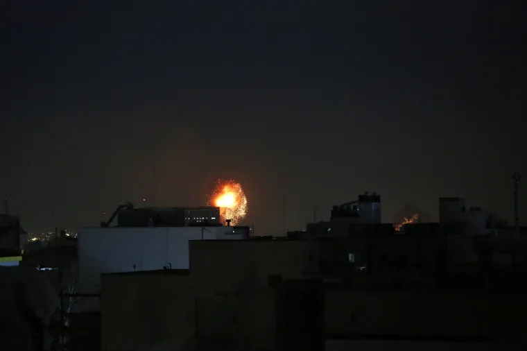 Eksplozije i goleme vatrene kugle, Izraelci prizvali apokalipsu u Teheranu: 'Iran mora pasti!'