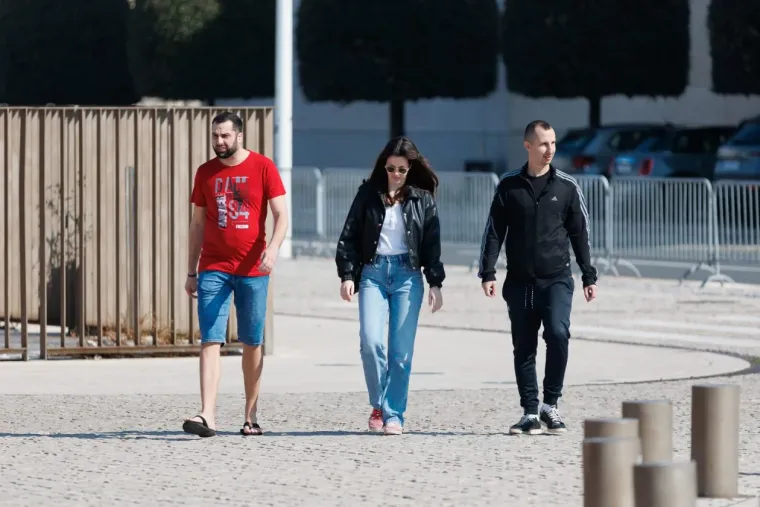 Sunčano vrijeme, kava i lijepe djevojke: Pogledajte tko je sve zablistao ovog vikenda u centru Zadra