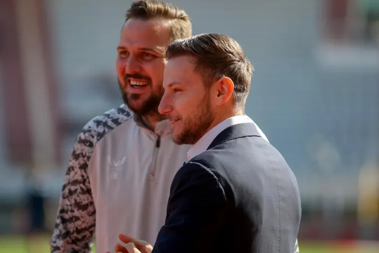 Pazite s kim je 'uhvaćen' Rakitić uoči derbija s Dinamom, Livajino lice govori sve