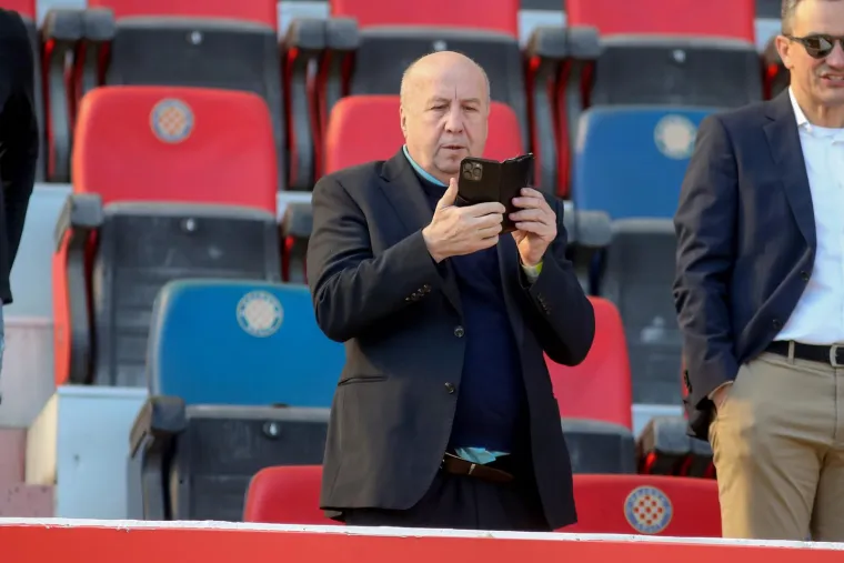 Pazite s kim je 'uhvaćen' Rakitić uoči derbija s Dinamom, Livajino lice govori sve