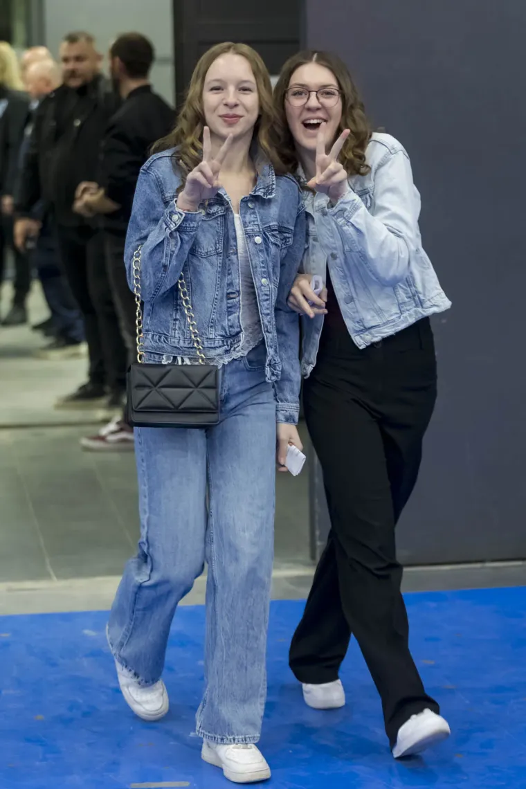 Koliko ljepotica na jednom mjestu! Legice okupirale Gradski vrt zbog Jakova Jozinovića