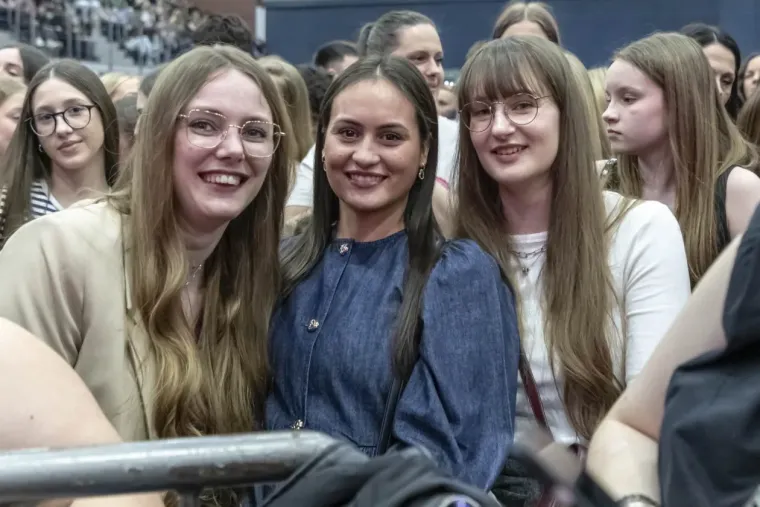 Koliko ljepotica na jednom mjestu! Legice okupirale Gradski vrt zbog Jakova Jozinovića