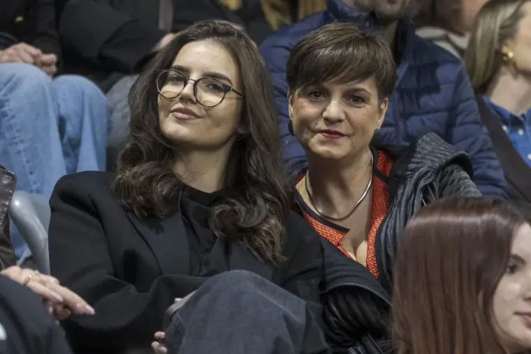 Koliko ljepotica na jednom mjestu! Legice okupirale Gradski vrt zbog Jakova Jozinovića