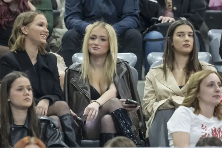 Koliko ljepotica na jednom mjestu! Legice okupirale Gradski vrt zbog Jakova Jozinovića