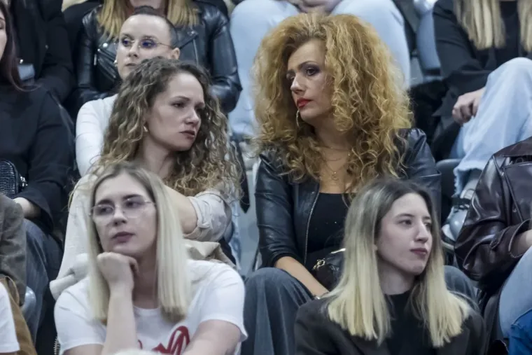 Koliko ljepotica na jednom mjestu! Legice okupirale Gradski vrt zbog Jakova Jozinovića