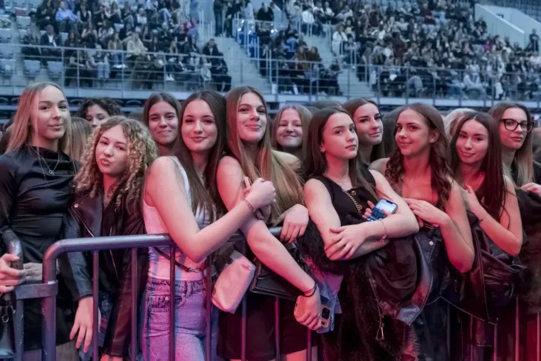 Koliko ljepotica na jednom mjestu! Legice okupirale Gradski vrt zbog Jakova Jozinovića