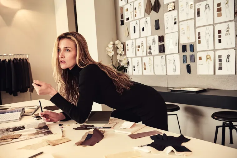 Cijeli svijet bruji o predivnoj plavu&scaron;i koja je utjelovila nesretnu Carolyn Bessette Kennedy