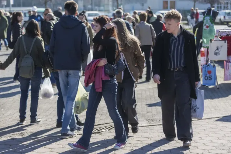 Legica za kojom su se svi okretali: Brineta s dugim nogama zasjala na sajmu u Osijeku