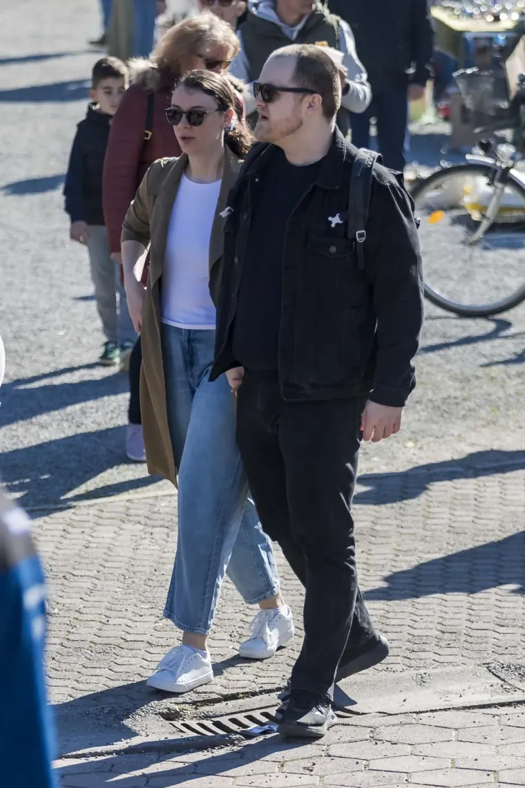 Legica za kojom su se svi okretali: Brineta s dugim nogama zasjala na sajmu u Osijeku