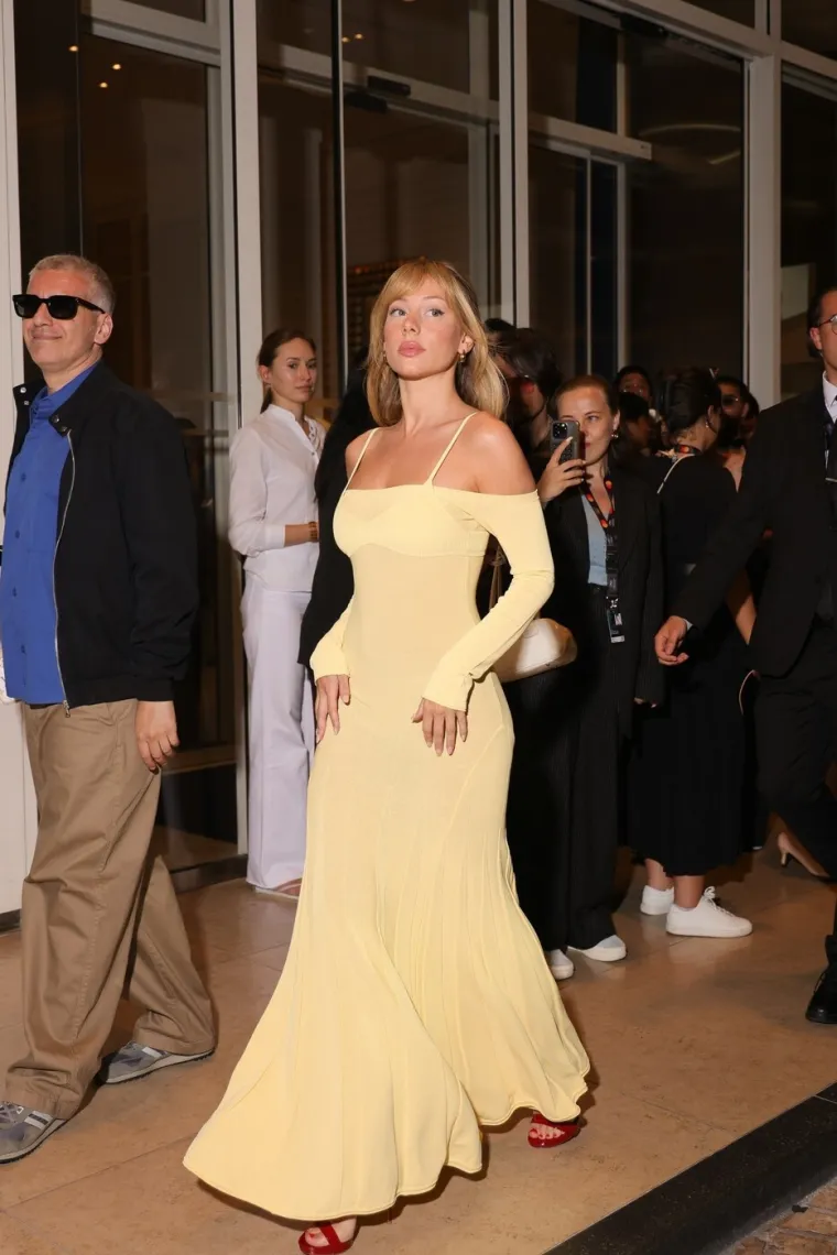 Glumica koja je vanserijski lijepa očito je i zauzeta: &Scaron;u&scaron;ka se da je u vezi s Mbapp&eacute;om