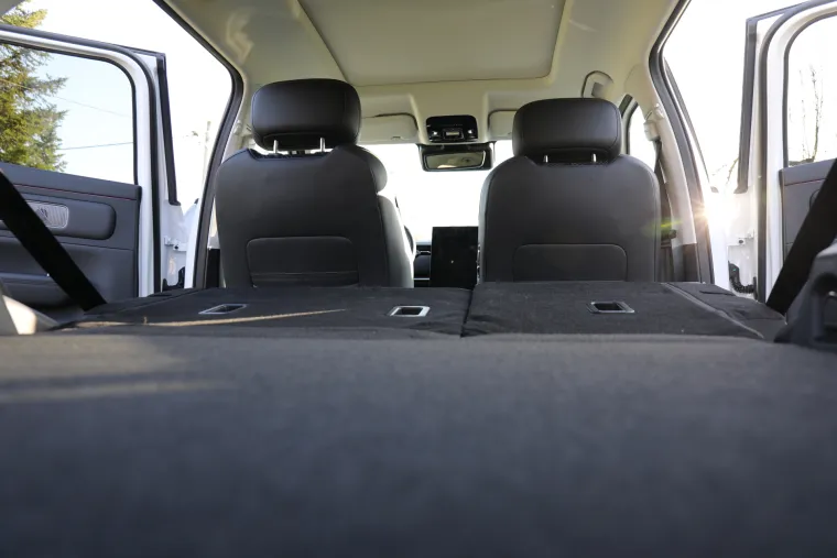 Jedan jako ozbiljan SUV: Snažan, udoban i predivan, a potro&scaron;nja? Zaboravite kad ste točili