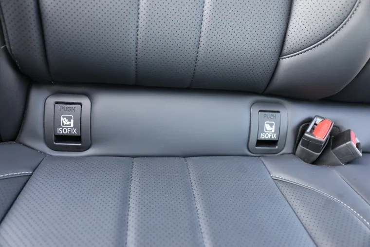 Jedan jako ozbiljan SUV: Snažan, udoban i predivan, a potro&scaron;nja? Zaboravite kad ste točili