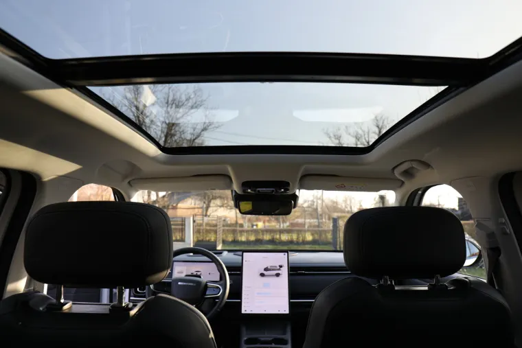 Jedan jako ozbiljan SUV: Snažan, udoban i predivan, a potro&scaron;nja? Zaboravite kad ste točili