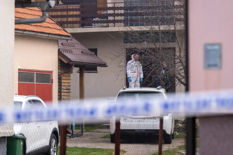 Policija na mjestu dvostrukog ubojstva u Gospiću, objavljene prve fotografije