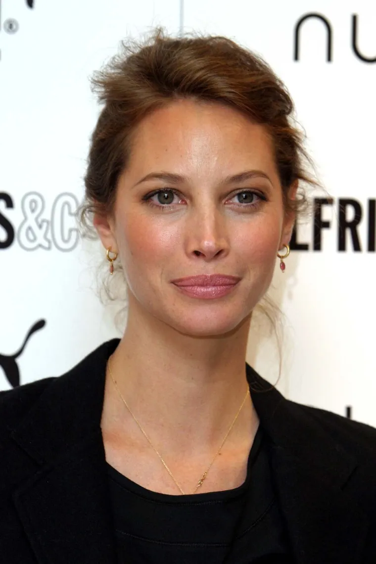 Nekad je žarila pistama, a i danas izgleda nestvarno: Modna ikona o kojoj se ne prestaje pričati