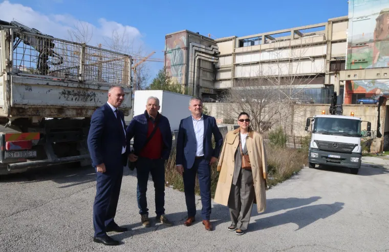 Unutra&scaron;njost Spaladium Arene izgleda kao horor: Plijesan, vlaga, samo &scaron;to &scaron;takori ne hodaju...