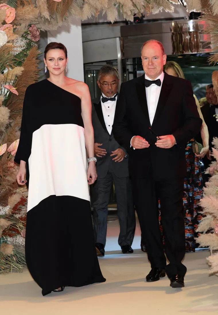 Plakala kad se udavala za 'princa playboya': Ovako danas izgleda 'najtužnija princeza svijeta'