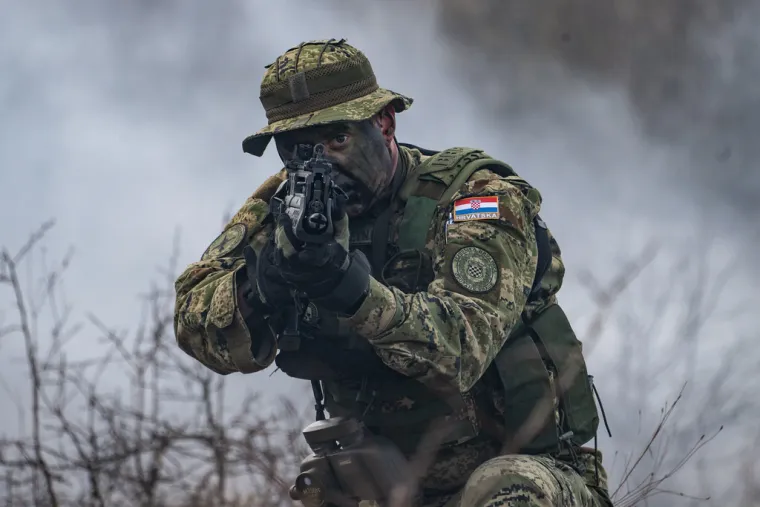 Ovako izgleda topnička sila hrvatske vojske! Moćne haubice i demonstracija moći