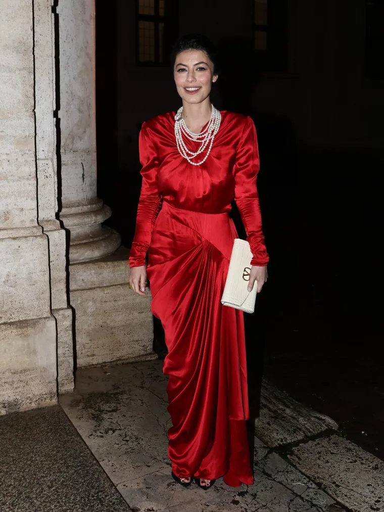 Georgina mamila poglede na reviji, ali nije bila jedina zvijezda večeri: Evo tko je sve stigao