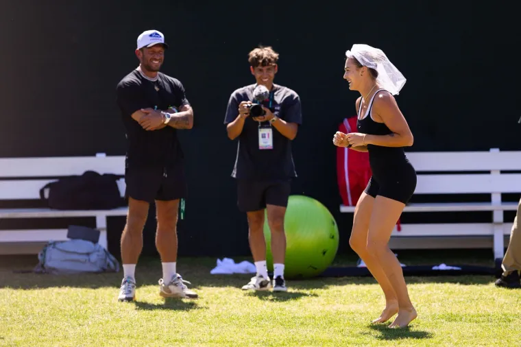 Pogledajte u kakvom izdanju je Sabalenka osvanula nakon &scaron;to se zaručila, a tek &scaron;to je radila...