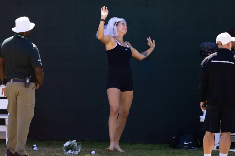 Pogledajte u kakvom izdanju je Sabalenka osvanula nakon &scaron;to se zaručila, a tek &scaron;to je radila...