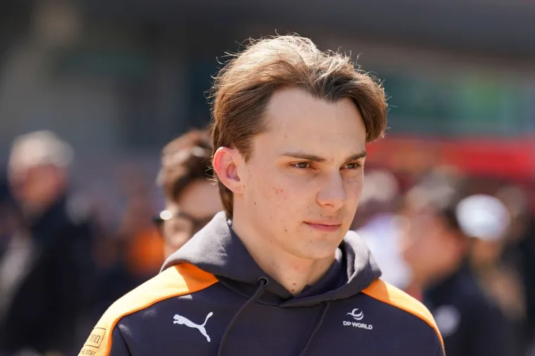 Atrakcija u &Scaron;angaju: Poznata lica pojavila se uz stazu Grand Prix vikenda